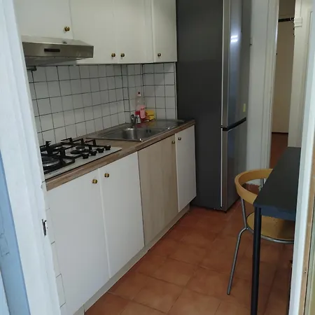 Old Town Family T8 Apartment *
